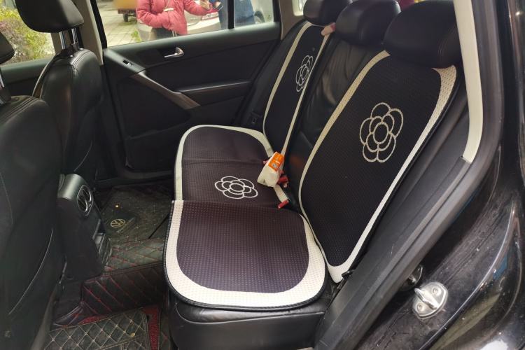 Used Volkswagen Tiguan 2012 2.0 TSI Automatic All-Wheel Drive Elite Edition Left Rear Seat