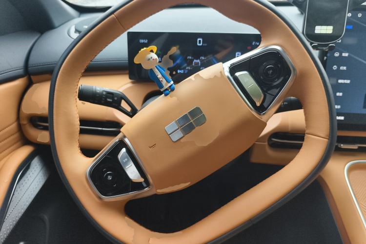 Used Geely Galaxy Xingjian 7 EM-i 2025 120km Launch+ Version Steering Wheel