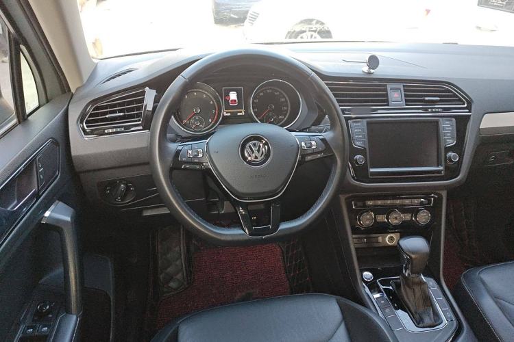 Used Volkswagen Tiguan L 2018 330TSI Automatic Two-Wheel Drive Luxury Edition
