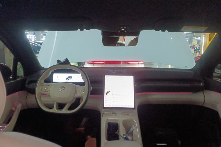 Used Nio ES6 2024 75 kWh
