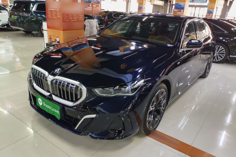 Used BMW 5 Series 2025 530Li Luxury Edition M Sport Package