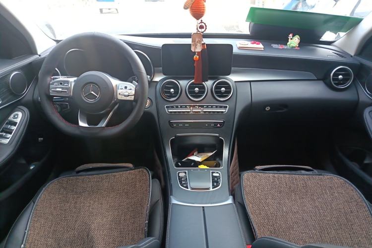 Used Mercedes-Benz C-Class 2021 C 200 L Fashion Edition Sport Version Center Console