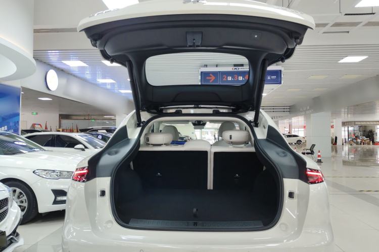 Used IM LS6 2026 Model Pure Electric Max Trunk