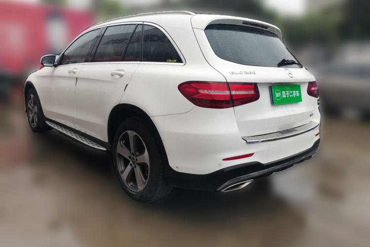 Used Mercedes-Benz GLC 2017 GLC 260 4MATIC Luxury Model
