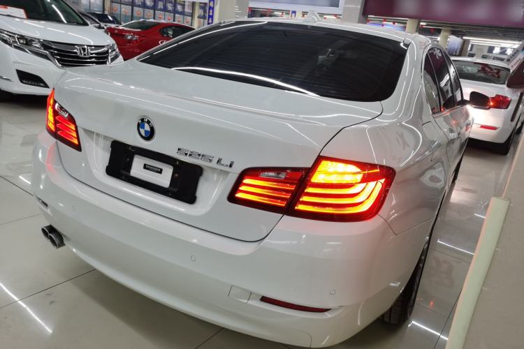 Used BMW 5 Series 2014 525Li Leading Model