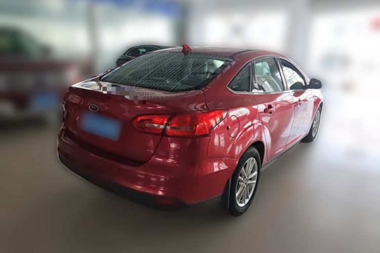 Used Ford Focus 2018 Sedan Classic 1.6L Automatic Trendy SmartDrive Edition Rear Right 45 Deg
