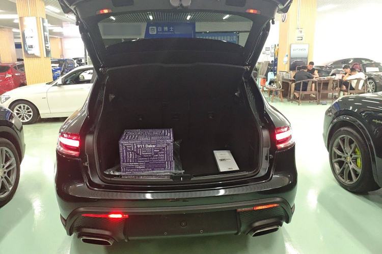 Used Porsche Macan 2023 Macan 2.0T