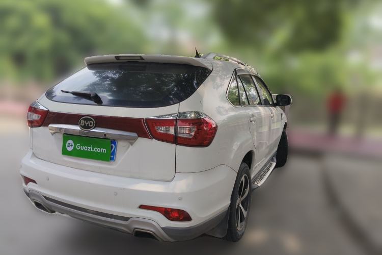 Used BYD S7 2015 2.0T Automatic Prestige Model
