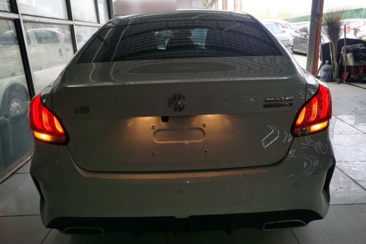 Used MG 5 2023 180 DVVT CVT Luxury Edition
