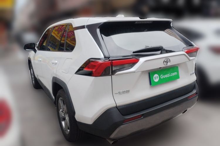 Used Toyota RAV4 2021 2.0L CVT Two-Wheel Drive Fashion Edition