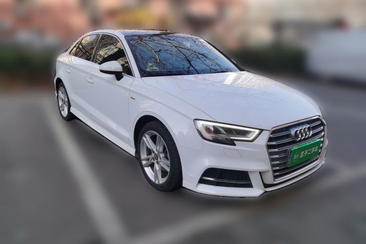 Used Audi A3 2020 Limousine 35 TFSI Fashion Edition China VI Emission Standard