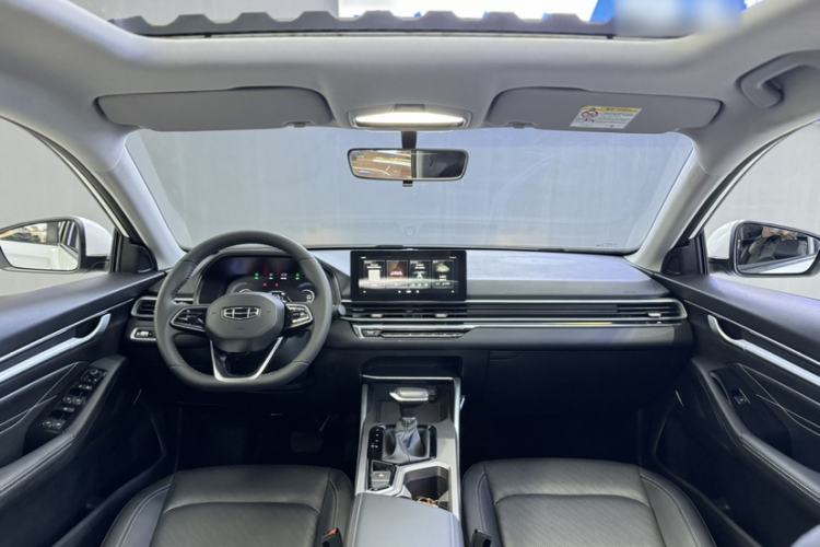 Used Geely Auto Emgrand 2022 4th Generation 1.5L CVT Elite Model Interior 3