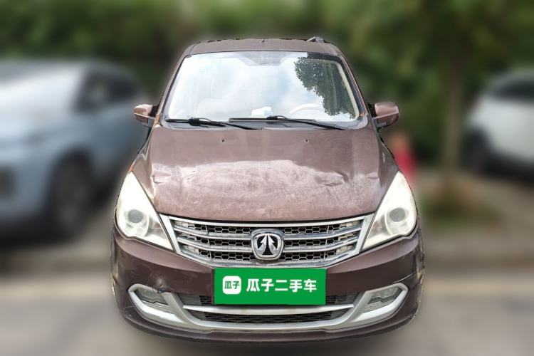 Used BAIC Weiwang M20 2014 1.5L Basic Version DAM15DL Front