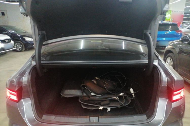 Used BYD Destroyer 05 2024 HONOR Edition DM-i 55KM Luxury Model Trunk