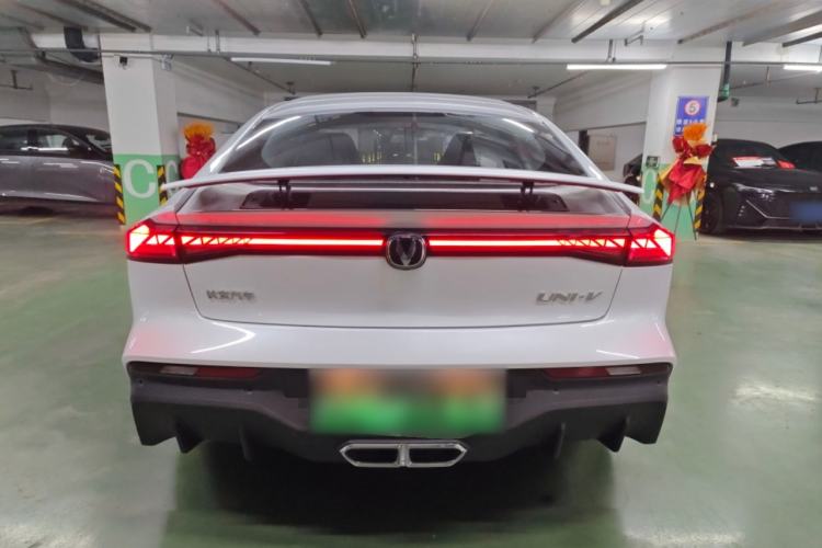 Used Changan UNI-V iDD 2024 Blue Whale Smart Electric iDD 136km ZhiKu Model