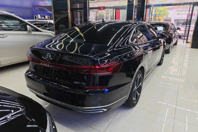 Used Volkswagen Passat 2024 380TSI Starry Elite Edition
