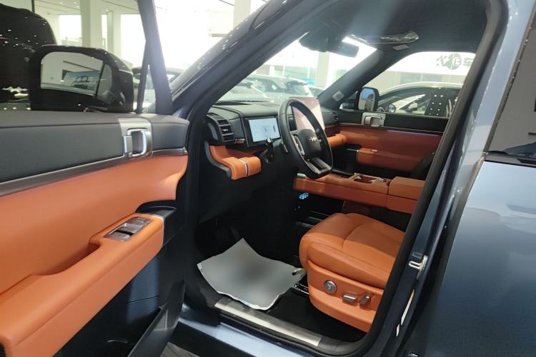 Used Formula Leopard Tai 7 2025 Model 190 km Four-Wheel Drive Ultra Edition