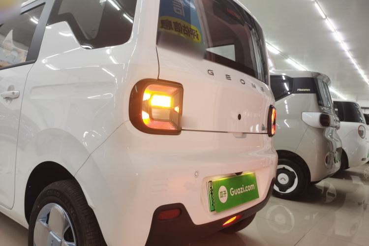 Used Geely Galaxy Panda 2024 Panda Mini 200km Endurance Bear