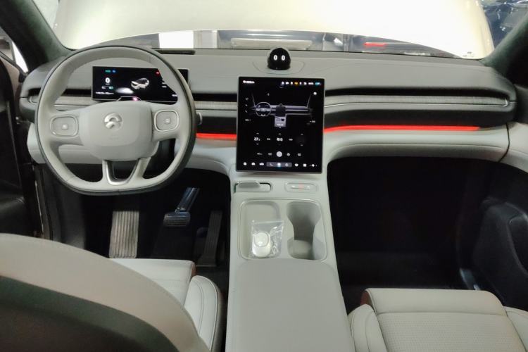 Used Nio ES6 2023 75 kWh
