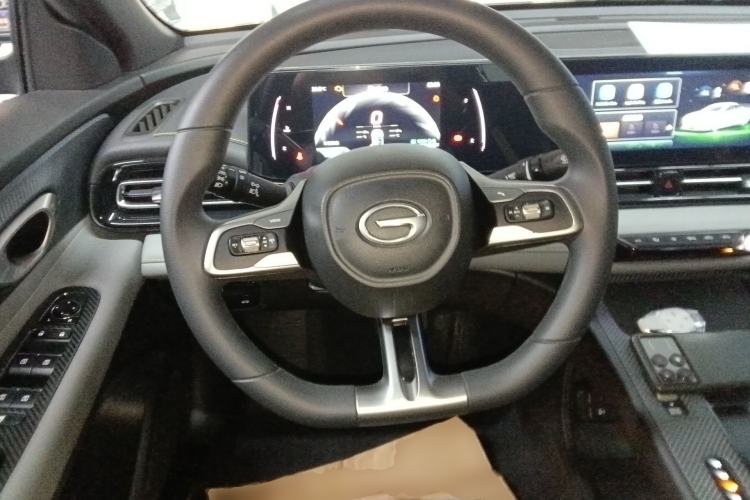 Used GAC Trumpchi EMPOW 2023 Shadow Leopard H High-Energy Hybrid Edition Steering Wheel