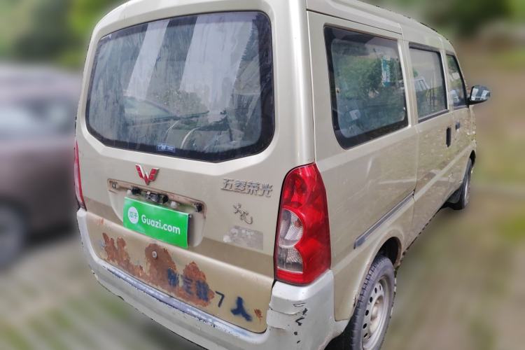 Used Wuling Rongguang 2011 1.2L Base Version
