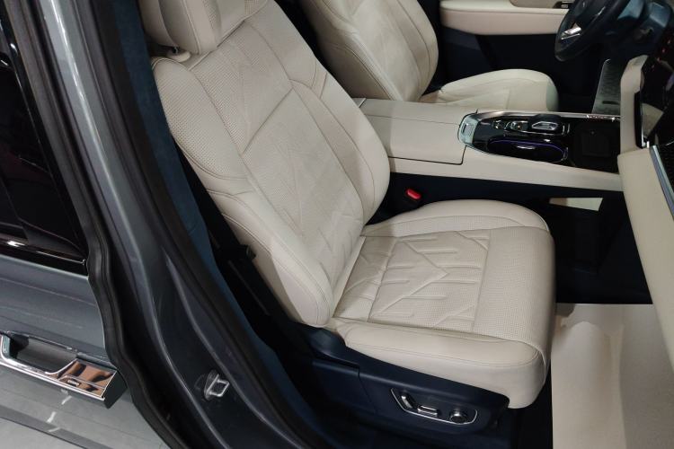 Used Zeekr 009 2024 7-Seater Walk-Through Version Four-Wheel Drive 108 kWh
