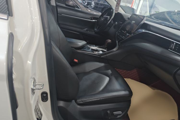 Used Toyota Camry 2021 2.5G Luxury Edition