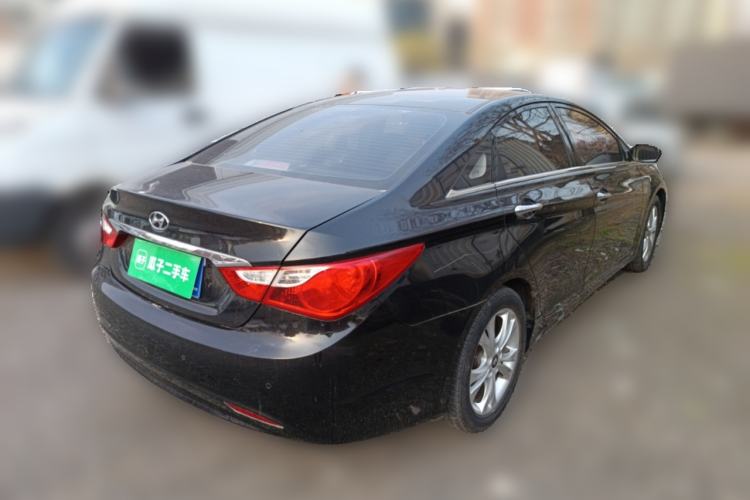 Used Hyundai Sonata 2011 2.0L Automatic Luxury Edition Rear Right 45 Deg