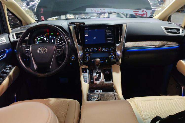 Used Toyota Vellfire 2023 Crown Dual-Engine 2.5L HV Ultimate Edition