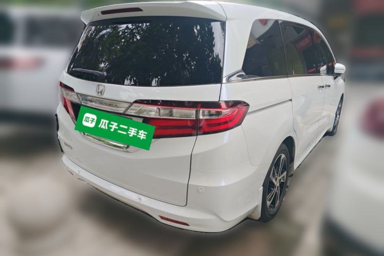 Used Honda Odyssey 2015 Updated Version 2.4L Smart Edition
