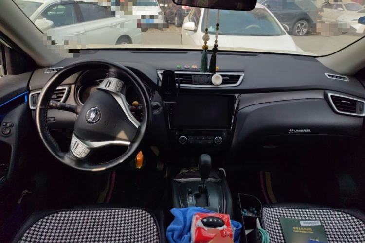 Used Nissan X-Trail 2015 2.0L CVT Comfort MAX Edition 2WD