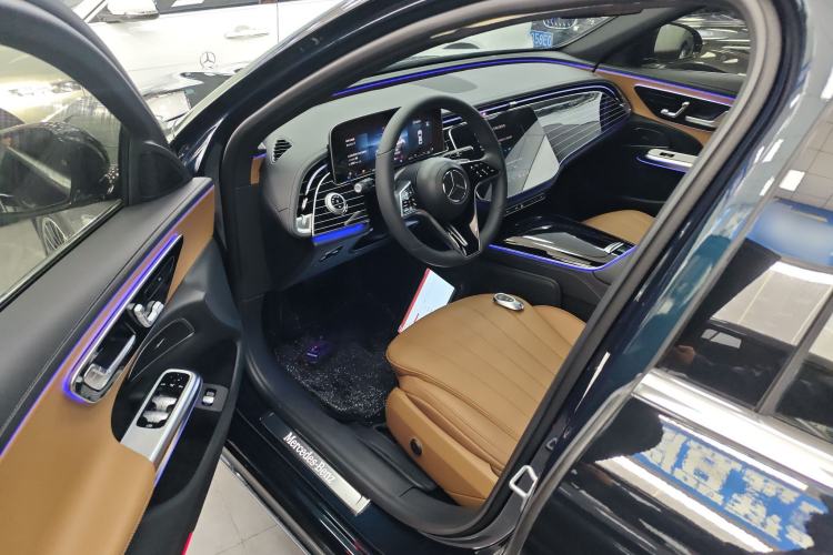 Used Mercedes-Benz E-Class 2025 E 260 L
