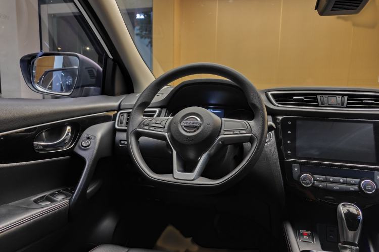 Used Nissan Qashqai 2022 2.0L CVT XV Smart Enjoyment Version
