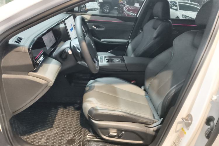 Used BYD Qin L 2025 EV 545KM Cloud Suspension Edition
