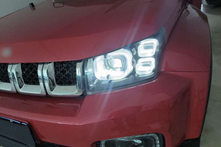 Used BAIC Off-Road BJ40 2020 2.0T Automatic Four-Wheel Drive Urban Hunter Edition Chivalrous Type
