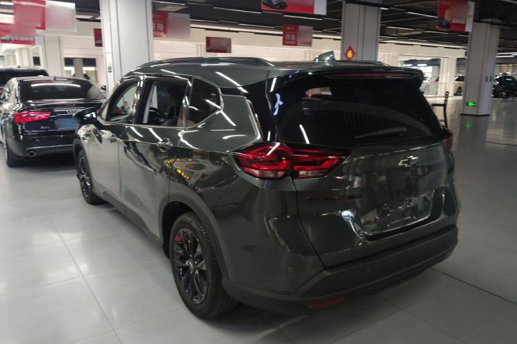 Used Chevrolet Orlando 2019 Redline 530T Automatic Enjoyment Version (5+2 Seating) China VI
