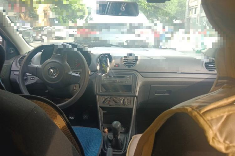 Used Volkswagen Jetta 2013 1.6L Manual Fashion Edition
