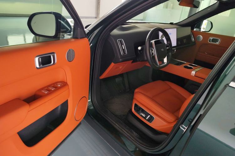 Used Li Auto L9 2022 Max model
