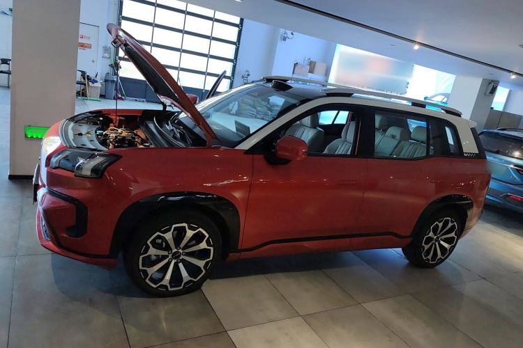 Used AION V 2024 Aion Tyrannosaurus 650 LiDAR Edition