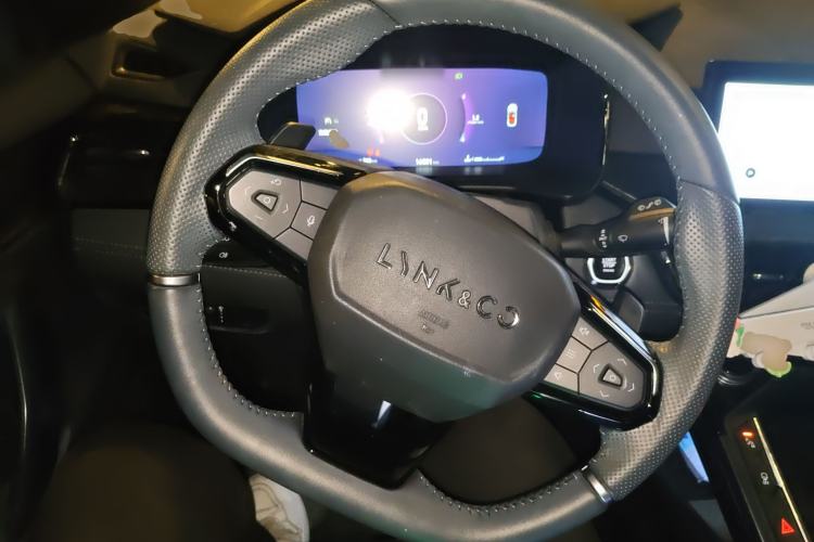 Used Lynk & Co 06 2020 1.5T JinPro model