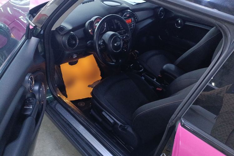 Used MINI 2016 1.2T ONE Pioneer Edition Driver Seat