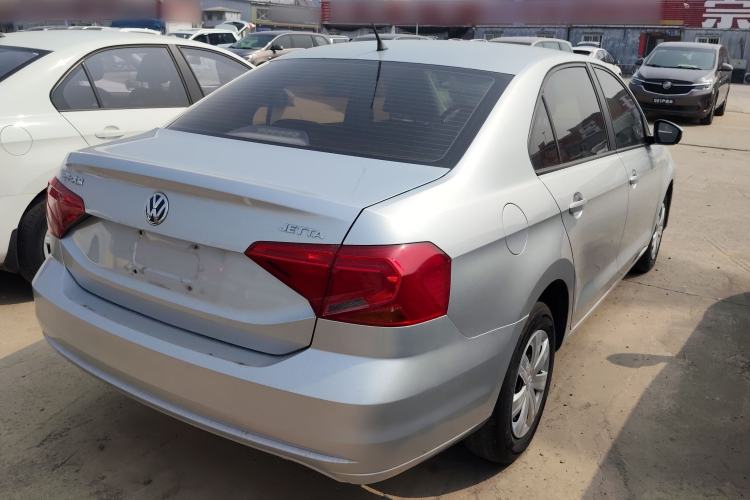 Used Volkswagen Jetta 2017 1.4L Manual Fashion Edition