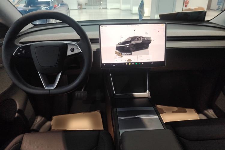 Used Tesla Model Y 2025 Rear-Wheel-Drive Version Center Console