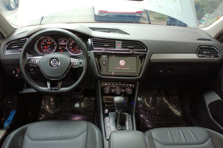 Used Volkswagen Tiguan L 2019 330TSI Automatic Two-Wheel Drive Smart Luxury Version China VI Standard