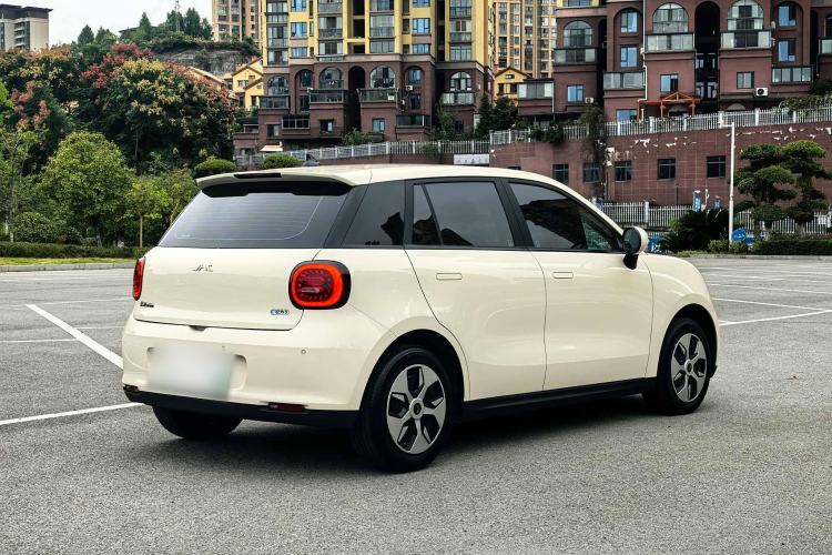 Used JAC Yiwei 3 2024 Zhi'ai Edition 330km Lite