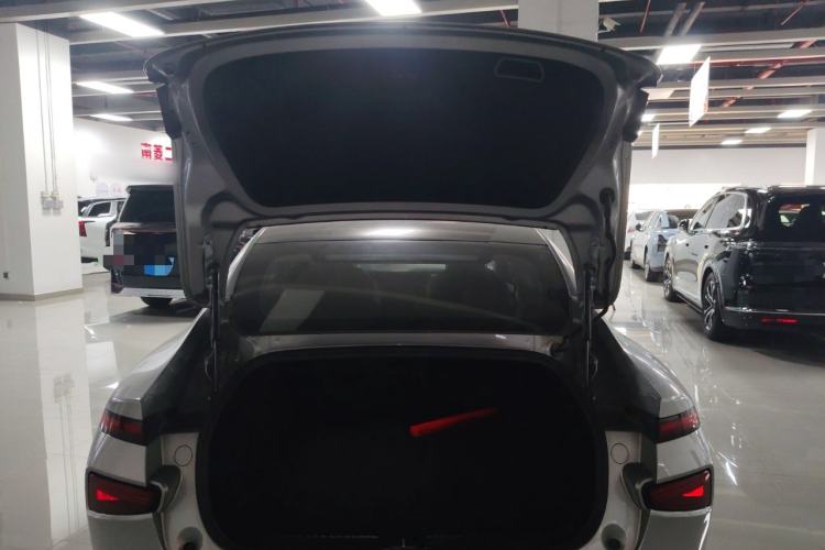 Used XPeng P7 2023 586E