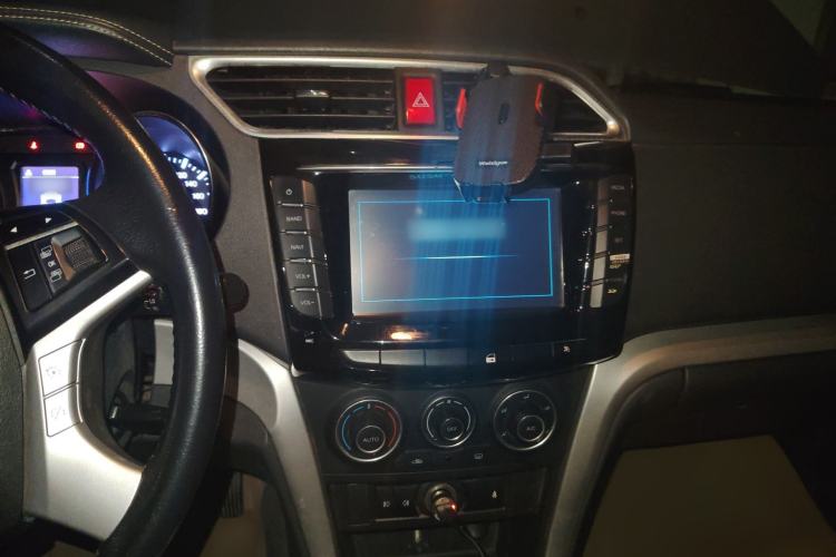 Used Great Wall Wingle 6 2014 2.0T Two-Wheel Drive Navigation Version 4D20B Audio And AC Panel