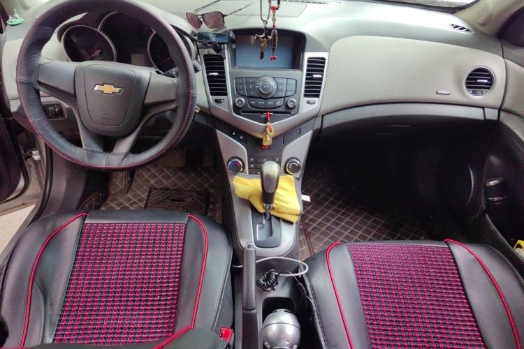 Used Chevrolet Cruze 2013 1.8L SE AT
