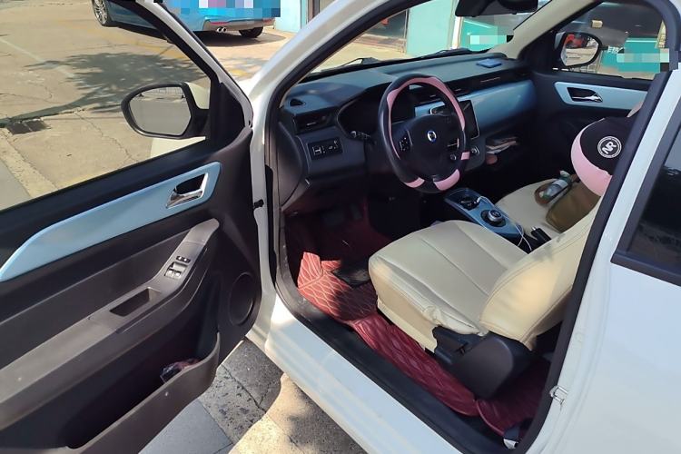 Used Brilliance Xinri i03A 2021 318 km 31.45 kWh