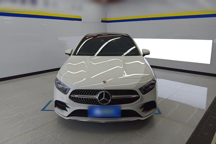 Used Mercedes-Benz A-Class 2022 Revised Version A 200 L Sport Sedan Fashionable Style